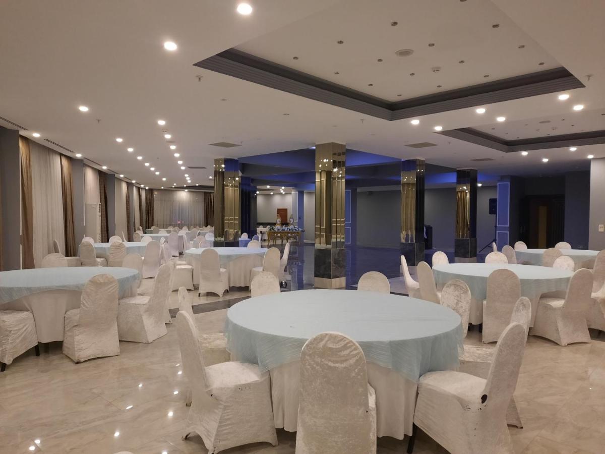 Plaza Hotel Diyarbakir Bagian luar foto