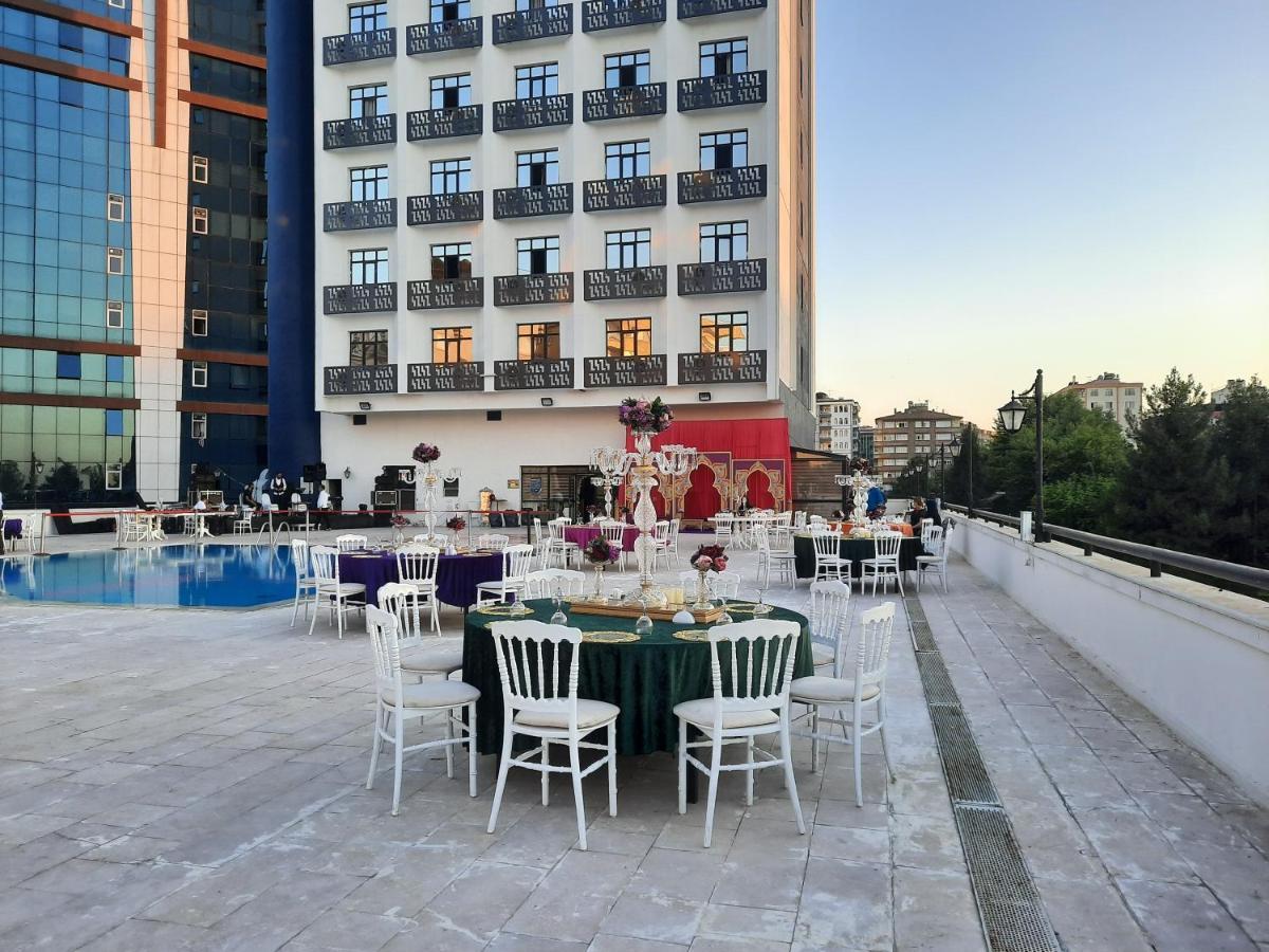 Plaza Hotel Diyarbakir Bagian luar foto