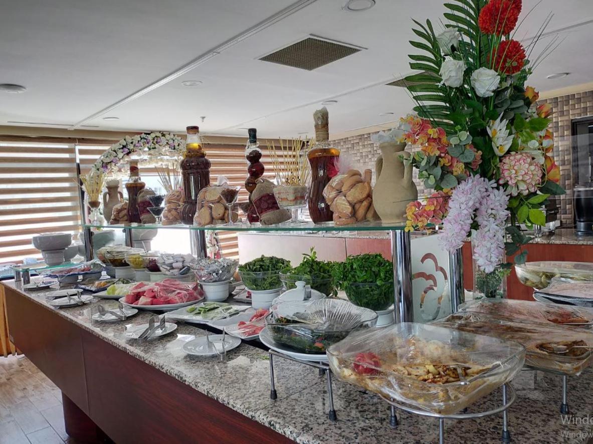 Plaza Hotel Diyarbakir Bagian luar foto
