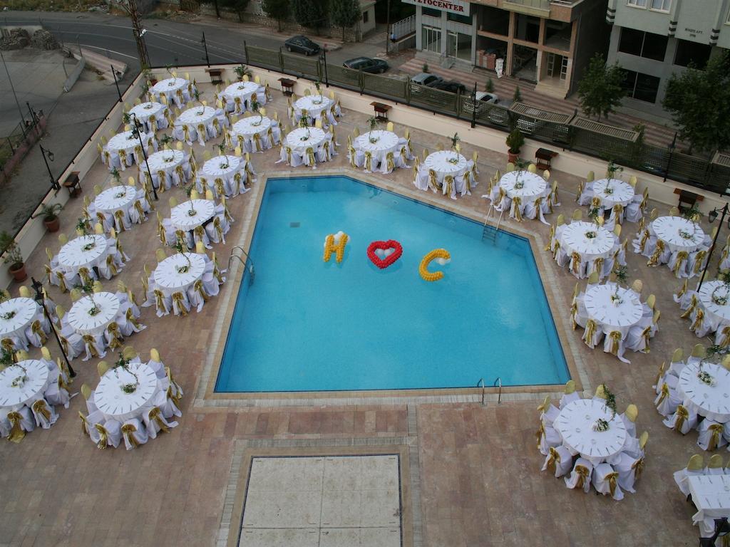 Plaza Hotel Diyarbakir Bagian luar foto